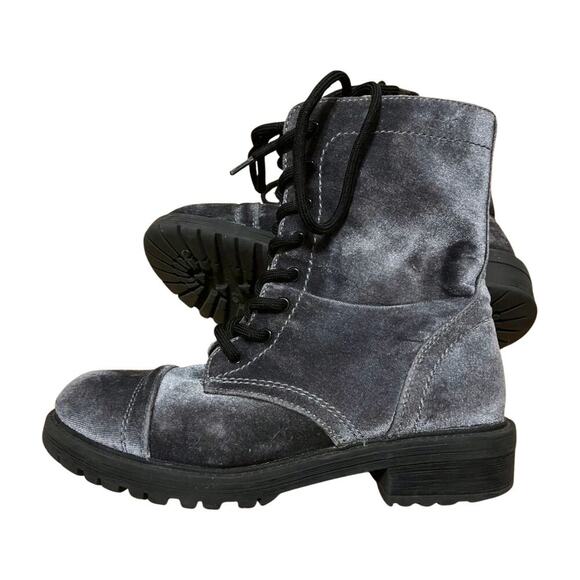 MADDEN GIRL velvet combat boots 7 M Y2K grunge chunky boots mobwife whimsigoth - Picture 1 of 11